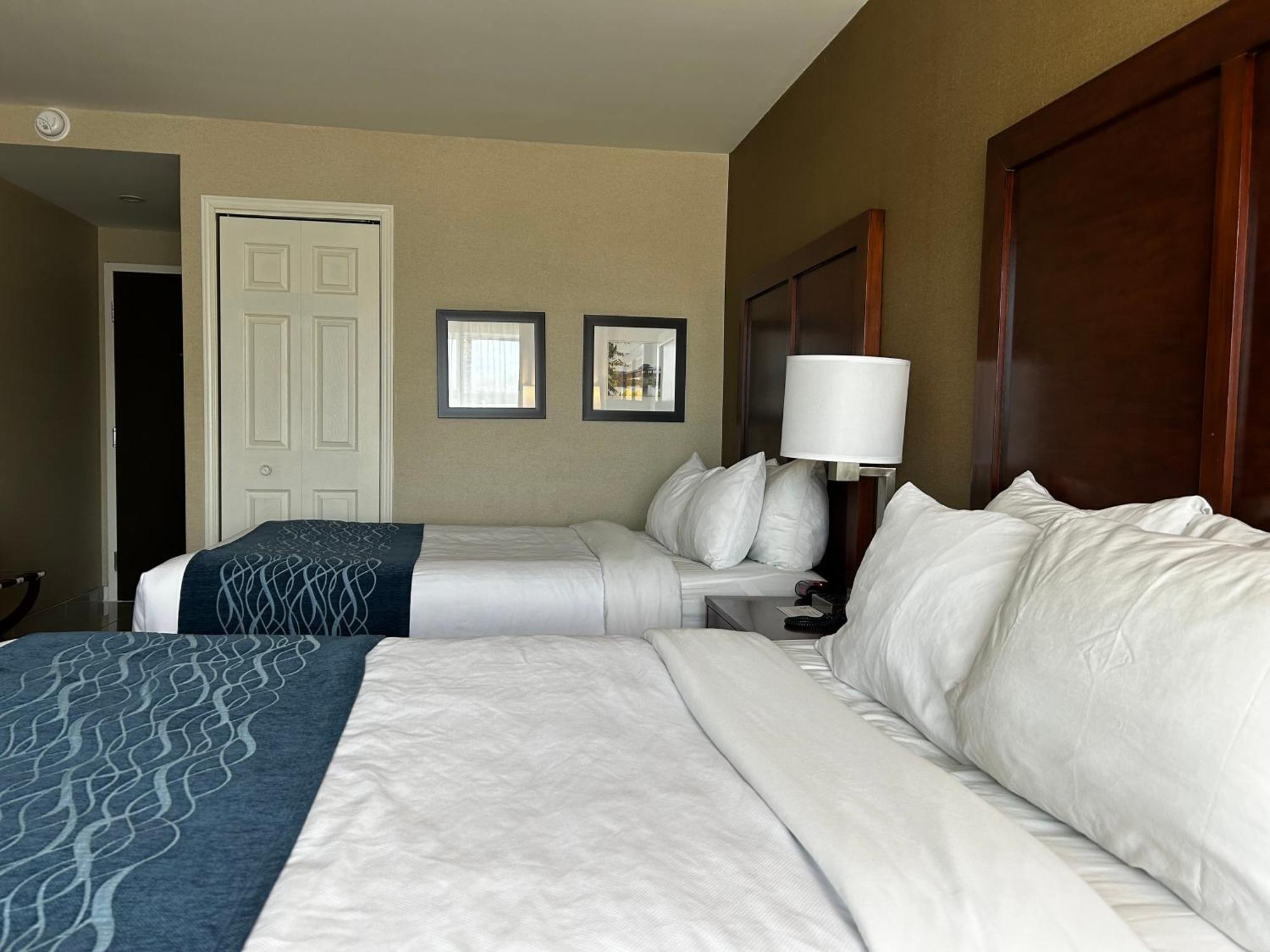 Comfort Inn Saint-Georges Luaran gambar
