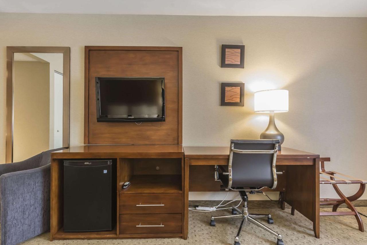 Comfort Inn Saint-Georges Luaran gambar
